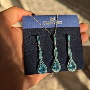 NWT - Swarovski Aqua Blue Crystal Set